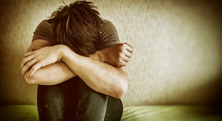 Nastolatek 13-15 lat: Zrozum i wspieraj w nauce i emocjach