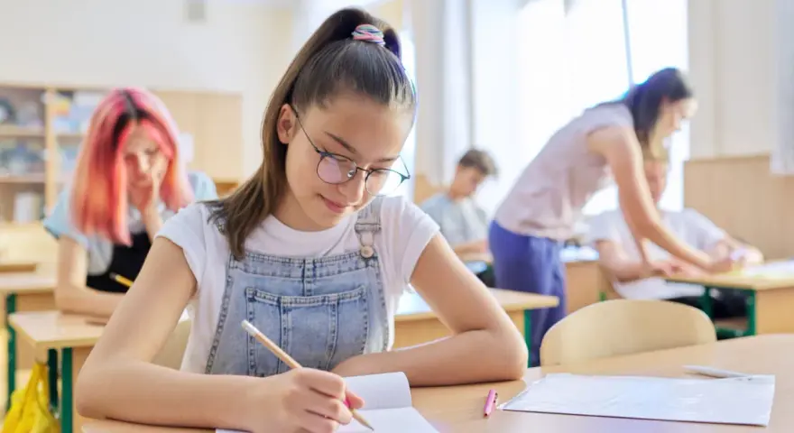 Sekrety efektywnej nauki: Jak uczyć się mądrzej i szybciej?